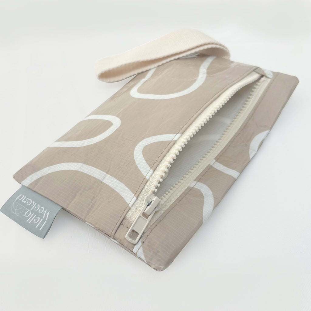 Latte - Phone Pouch -  Good To Go Pouch - Reusable bags online | Daily bags | Shopper bags | Weekender bags Hello Weekend