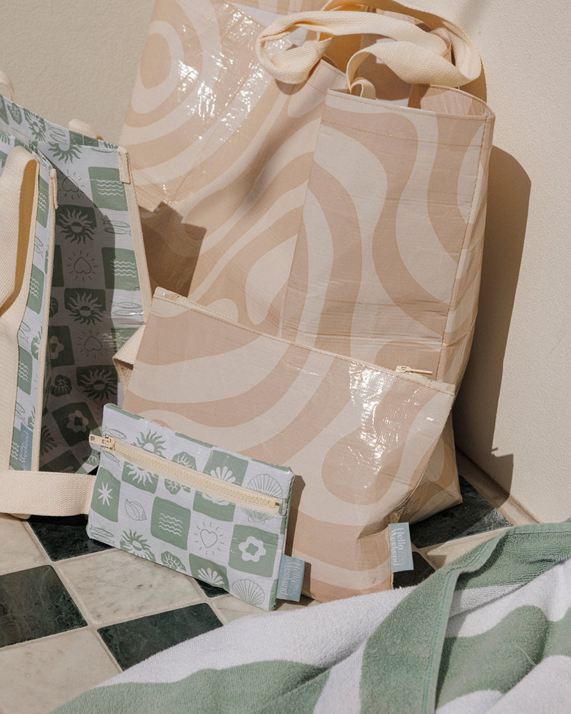 Sage Checkerboard - Good To Go Pouch - Reusable bags online | Daily bags | Shopper bags | Weekender bags | Hello Weekend Pouch