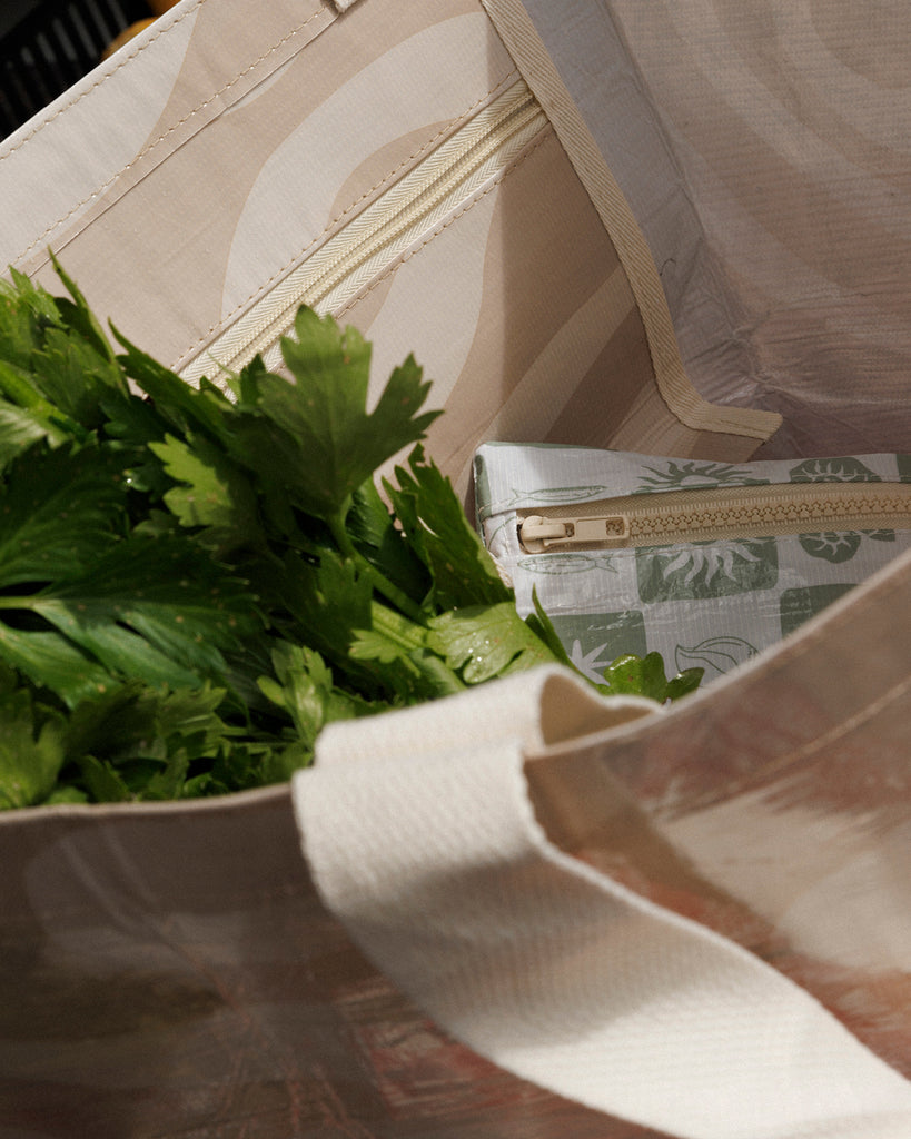 Sandy Print - Weekender Bag - Reusable bags online | Daily bags | Shopper bags | Pouches  Hello Weekend Beige canvas handles | Beach Bags